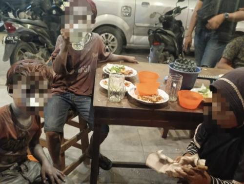 Dipaksa Keluarga Jadi Pengemis, Tiga Anak Di Pelalawan Wajib Setor Hingga Rp250 Ribu Setiap Hari
