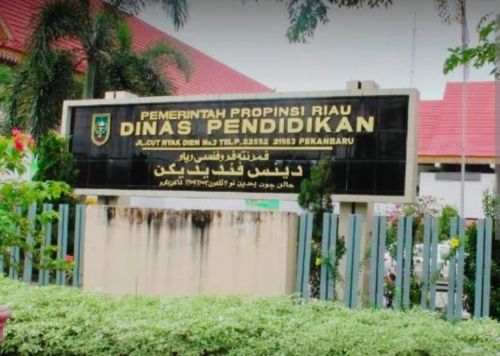 Hasil Audit Bongkar Dugaan Bisnis Seragam di 31 SMA Negeri di Riau, Dana Rp566 Juta Lebih Harus Segera Dikembalikan !