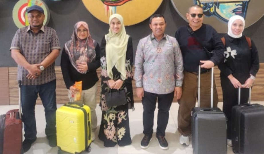 Afni-Syamsurizal Bertemu Gubri Abdul Wahid, Dapat Dukungan Penuh Hadapi Gugatan di MK